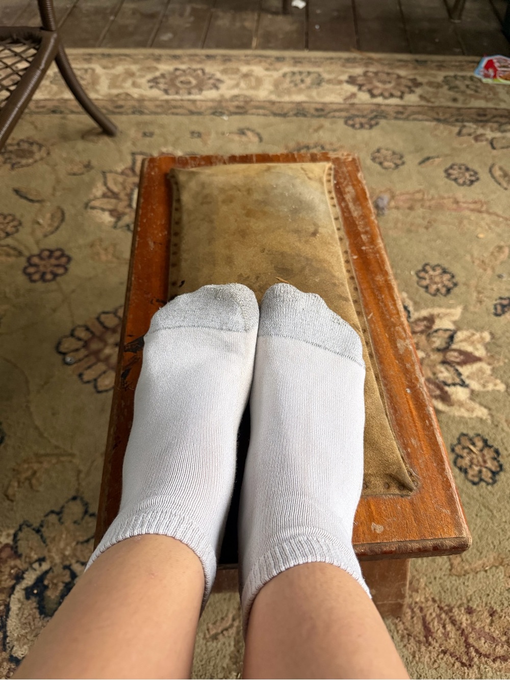 Women’s Hanes socks